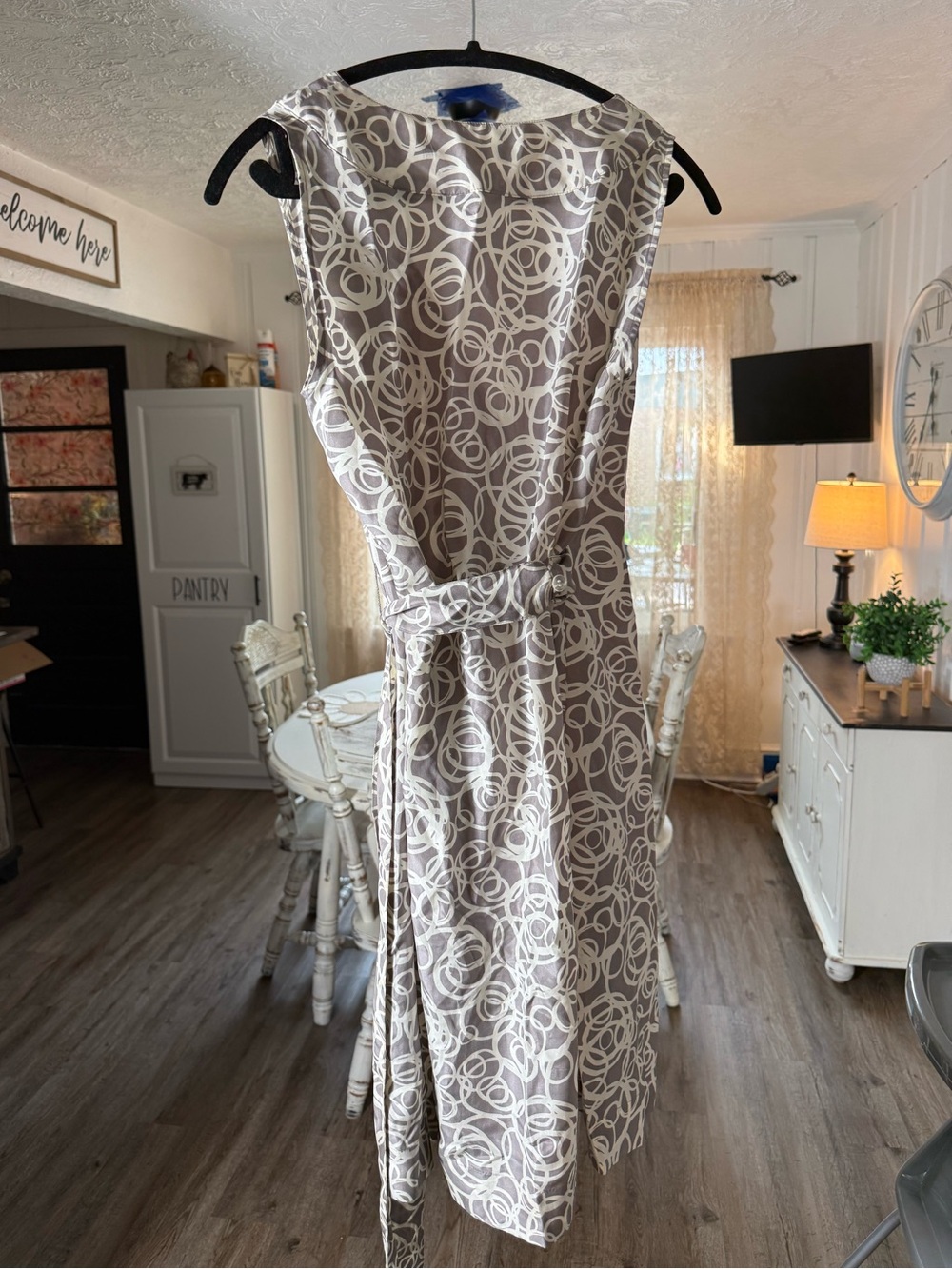 Garnet Hill 100% Silk Wrap Dress | Size 8 - Picture 6 of 8